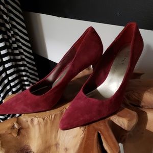 Oxblood sz 11 pumps